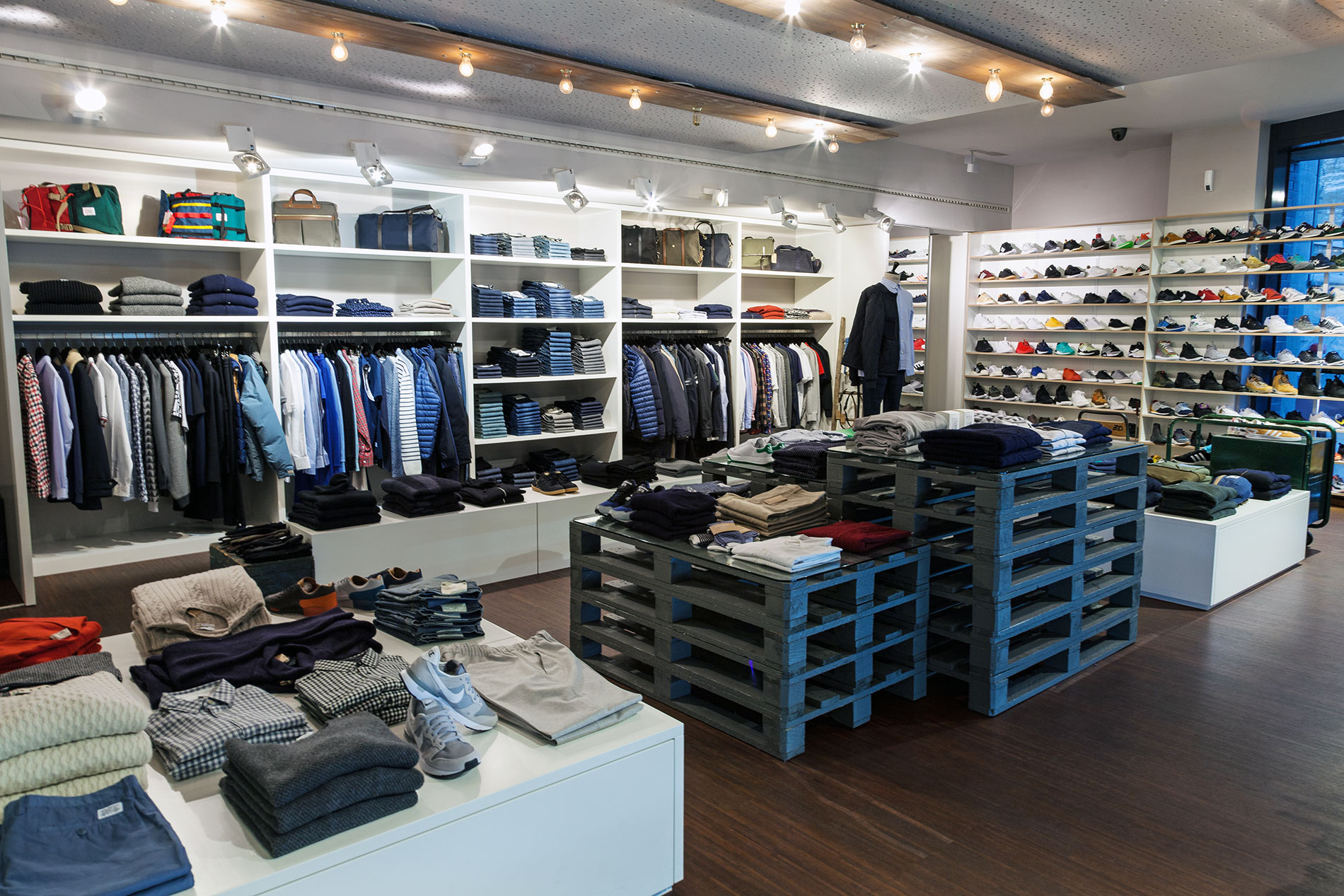 Uebervart-shop-frankfurt03
