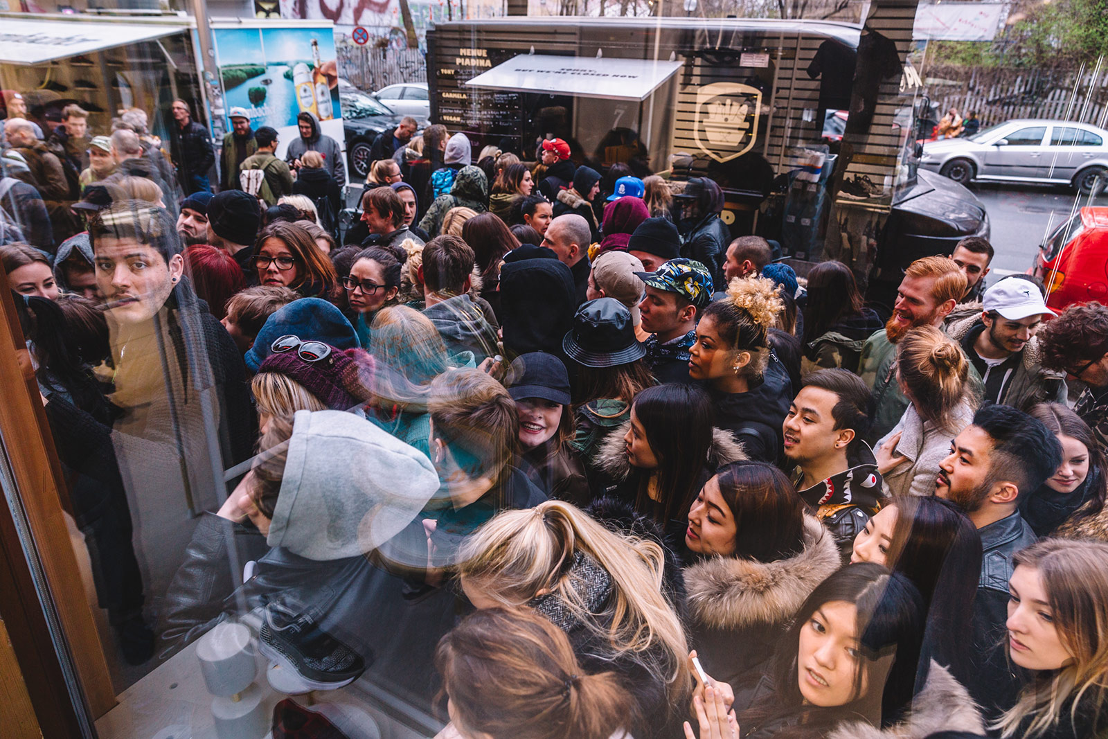 Overkill_women_store_opening_recap-82