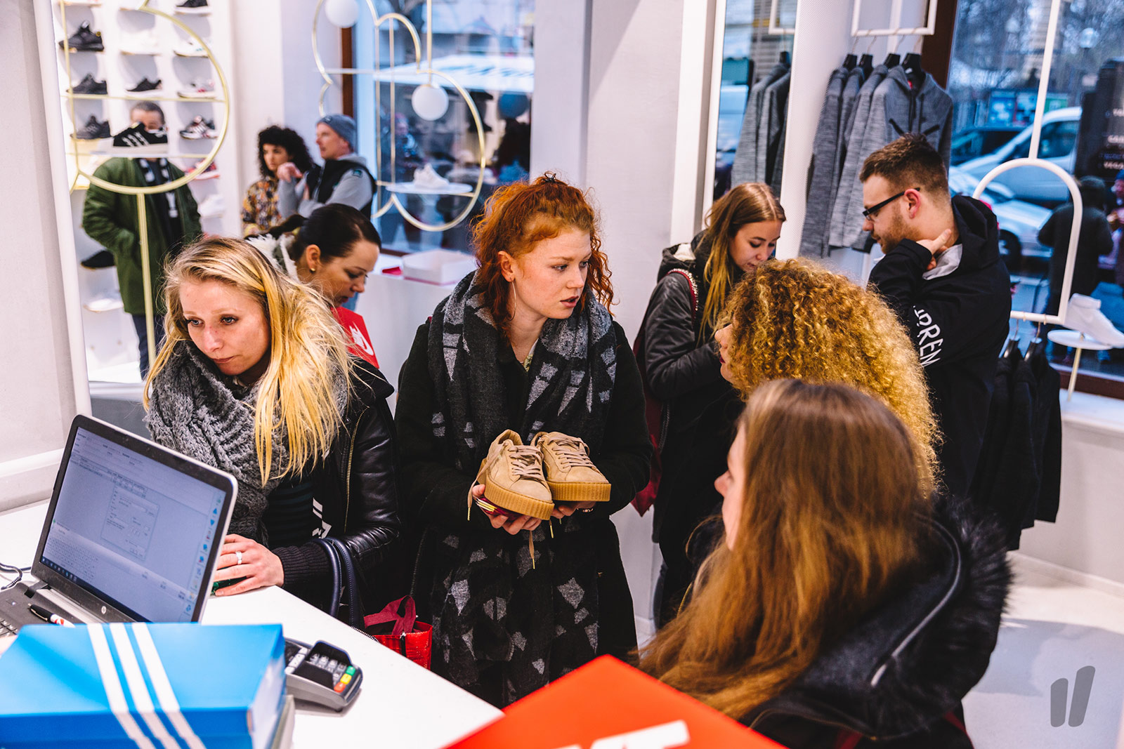 Overkill_women_store_opening_recap-98