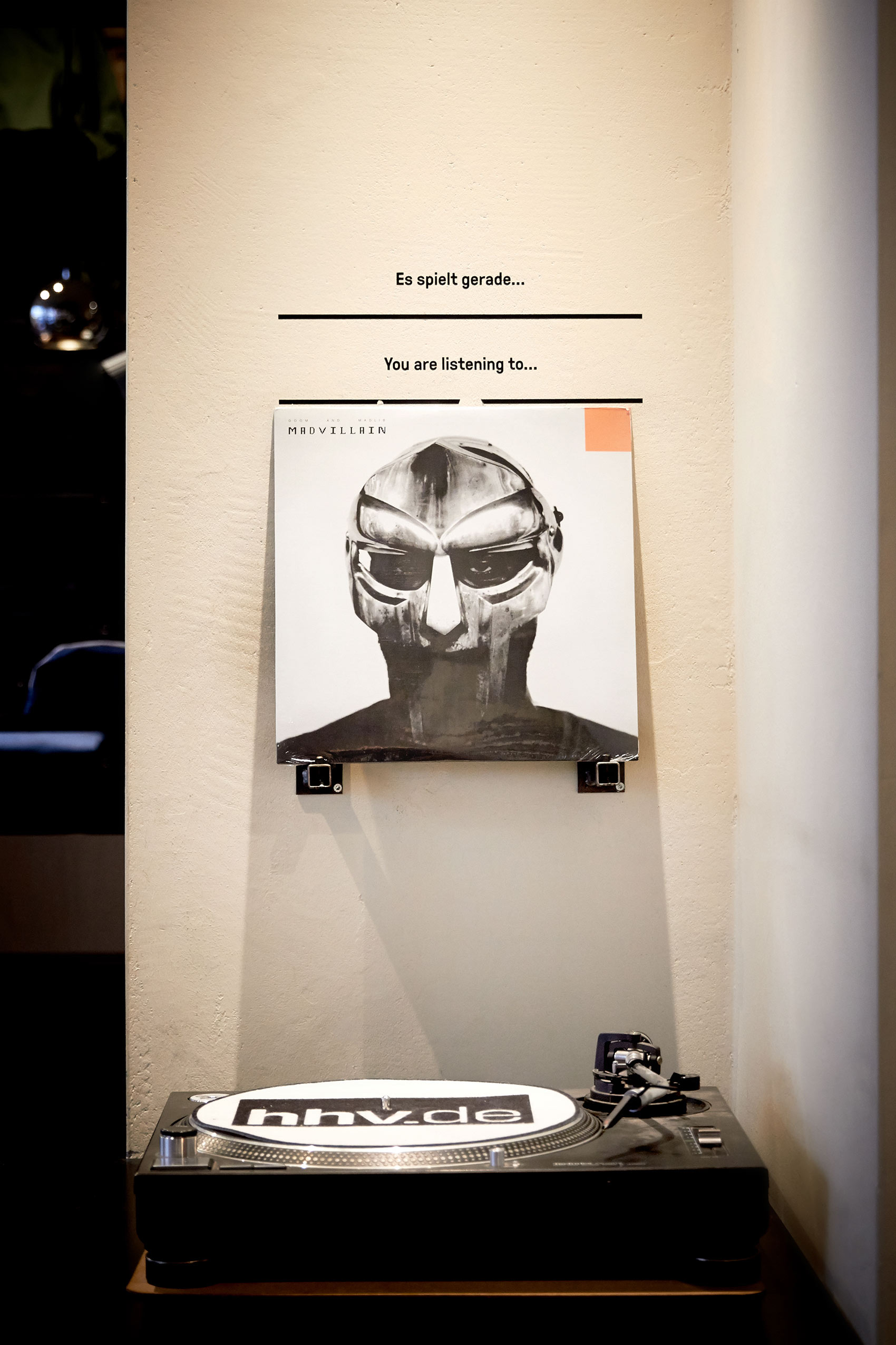 HHV_Store_180