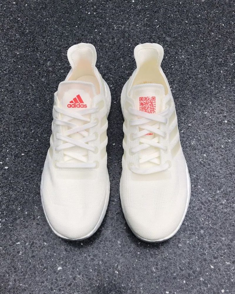 adidas-futurecraft.loop-weiß-01