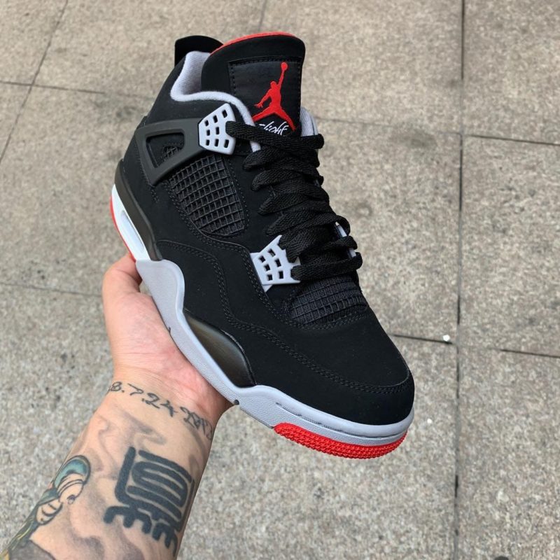 nike-air-jordan-4-bred-1